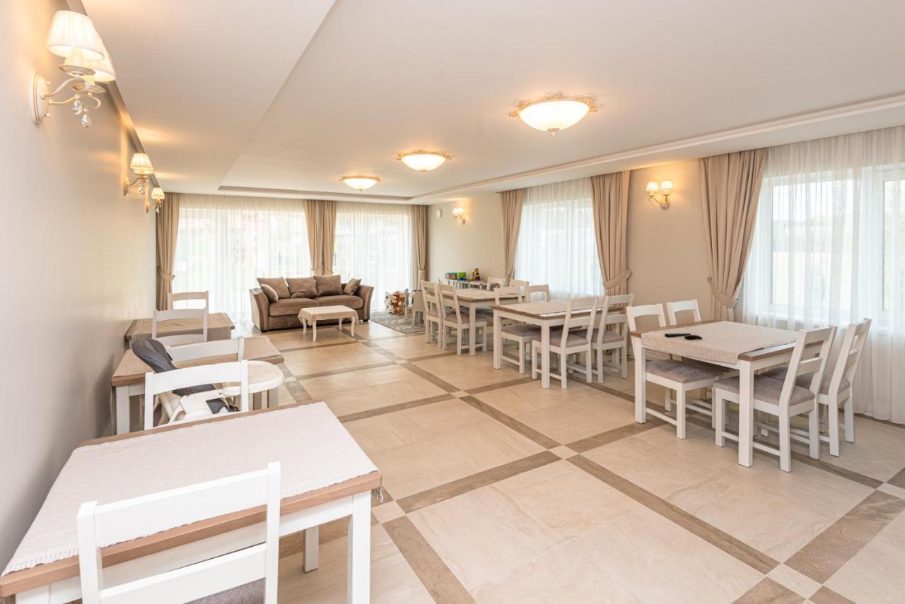 Hotel Atostogu Sala Palanga Esterno foto